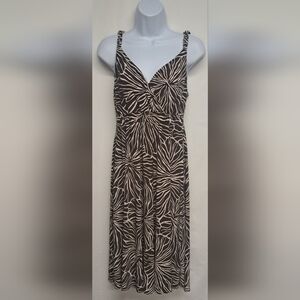 Metro 7 M 8/10 Slinky Stretch Knit Dress Elastic Empite Waist Twist Shoulder